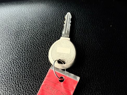 Used 2015 Jeep Wrangler Unlimited Sport w/ Connectivity Group image 50