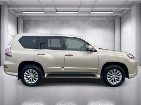 Used 2016 Lexus GX 460 w/ Premium Package AWD/4WD image 2
