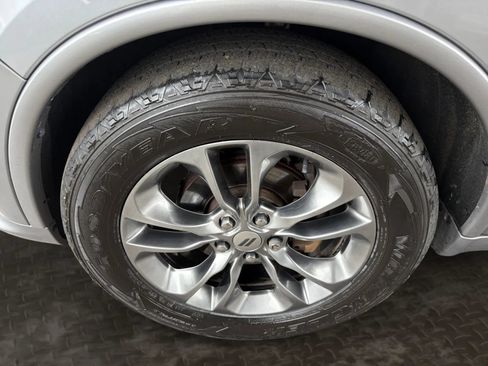 Used 2019 Dodge Durango GT AWD/4WD image 37