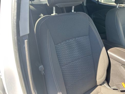 Used 2021 GMC Terrain SLE w/ Driver Convenience Package FWD image 11