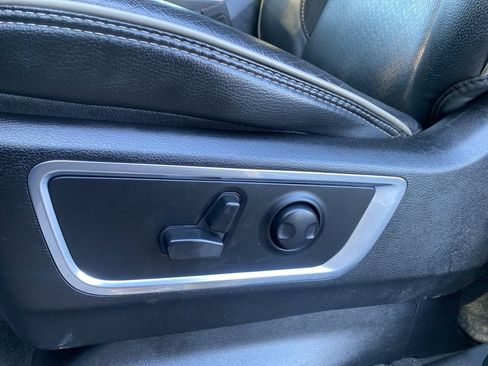 Used 2024 RAM 1500 Laramie image 15