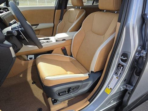 New 2026 Lexus RZ 350e RZ 350e Premium image 6