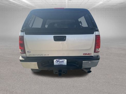 Used 2014 GMC Sierra 2500 SLE w/ SLE Preferred Package image 11