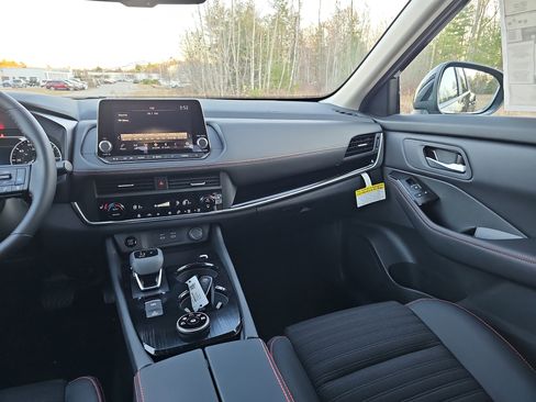 New 2026 Nissan Rogue SV image 19