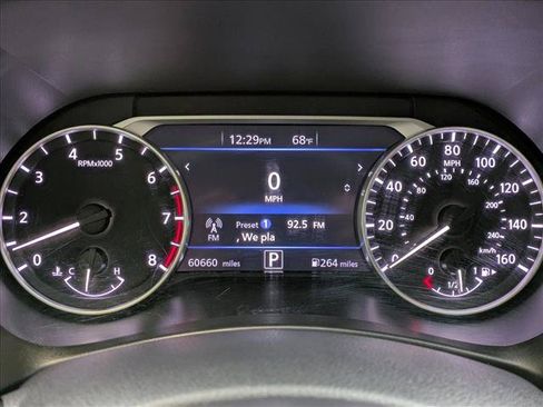 Used 2024 Nissan Sentra SV FWD image 12