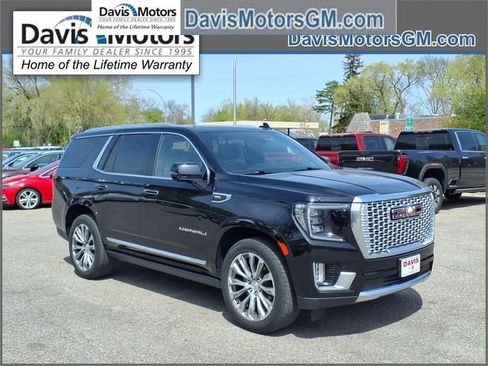 Used 2022 GMC Yukon Denali w/ Denali Premium Package AWD/4WD image 1