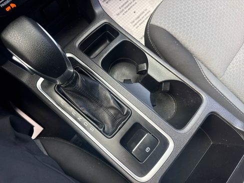 Used 2018 Ford Escape SE w/ Ford Safe & Smart Package image 39