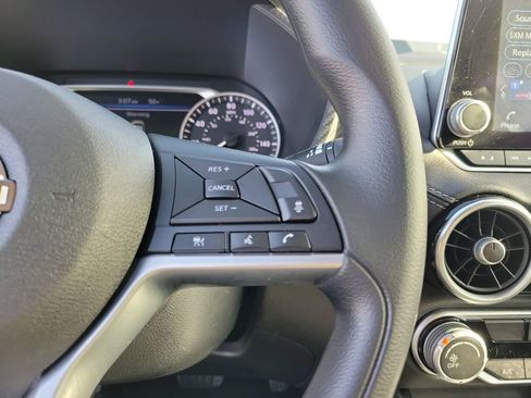 Used 2024 Nissan Sentra SV image 24