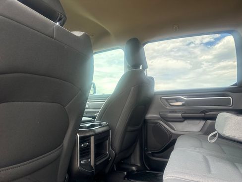 Used 2019 RAM 1500 Big Horn RWD image 36