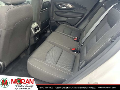 Certified 2023 GMC Terrain SLE AWD/4WD image 14