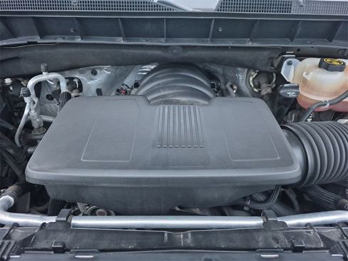 Used 2021 Chevrolet Silverado 1500 LT image 33