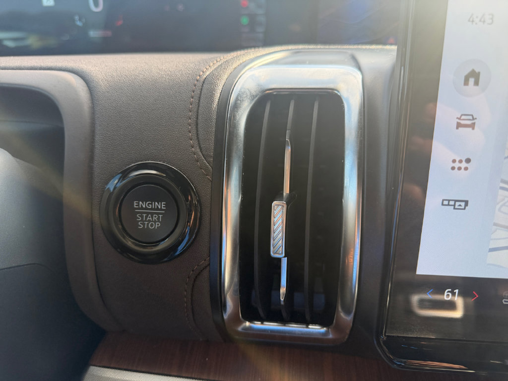 Used 2025 Ford Expedition Max King Ranch AWD/4WD image 19