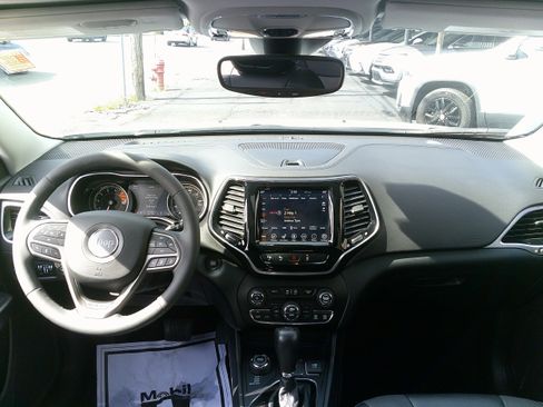 Used 2022 Jeep Cherokee Limited w/ Elite Package image 22