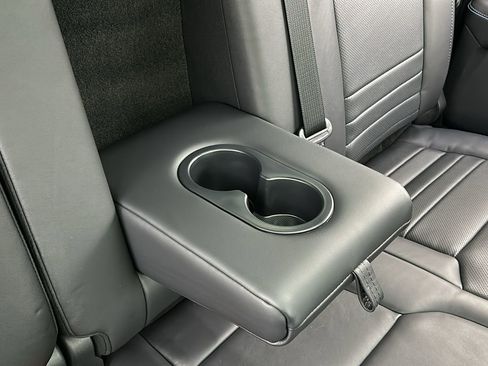 Used 2025 Ford F250 Platinum w/ FX4 Off-Road Package image 44