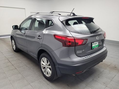 Used 2018 Nissan Rogue Sport SV w/ SV Technology Package AWD/4WD image 5