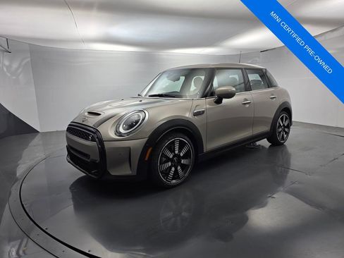 Used 2024 MINI Cooper S FWD image 7