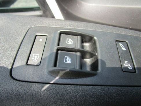 Used 2024 RAM ProMaster 1500 w/ Convenience Group FWD image 16