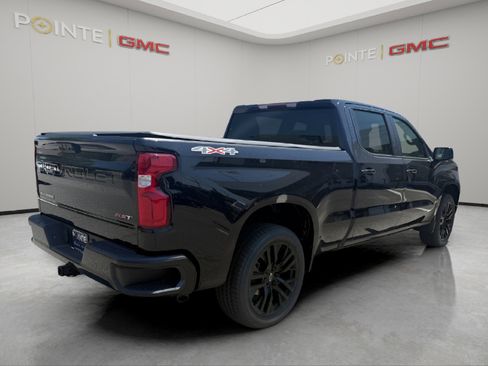 Used 2023 Chevrolet Silverado 1500 RST AWD/4WD image 3