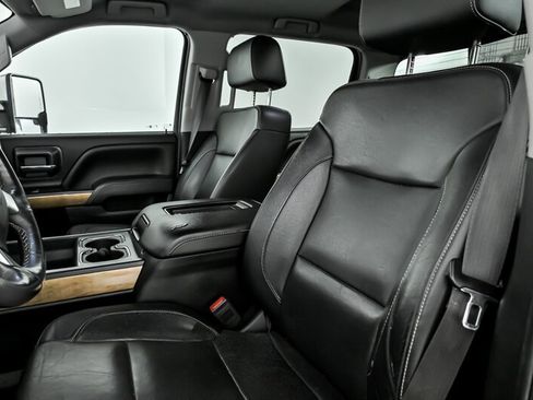 Used 2017 Chevrolet Silverado 2500 LTZ w/ Duramax Plus Package image 21