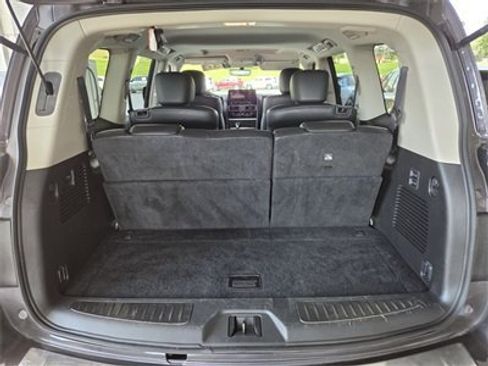 Used 2024 INFINITI QX80 Luxe image 16