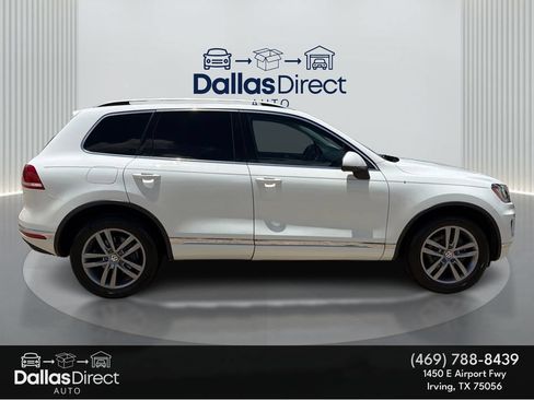 Used 2015 Volkswagen Touareg VR6 AWD/4WD image 5