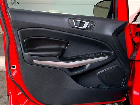 Used 2020 Ford EcoSport Titanium image 22