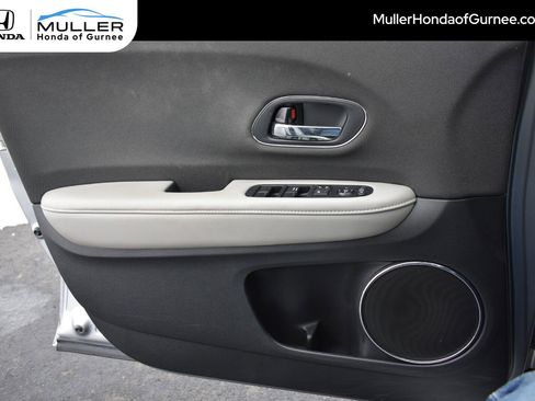 Used 2020 Honda HR-V EX image 25