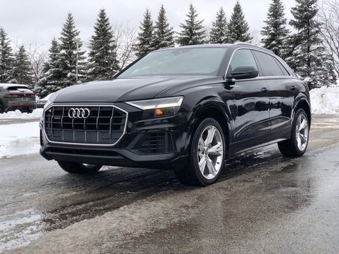 Used 2019 Audi Q8 Premium w/ Convenience Package image 3