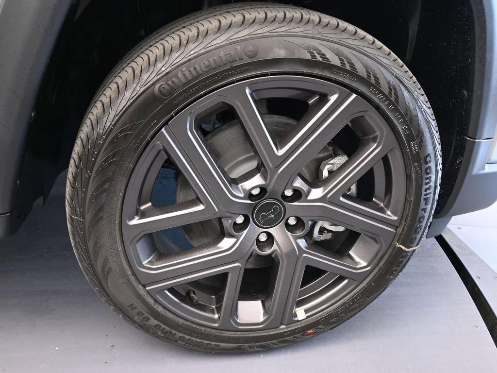 New 2026 Jeep Compass Latitude AWD/4WD image 41