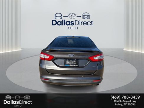 Used 2015 Ford Fusion SE image 7
