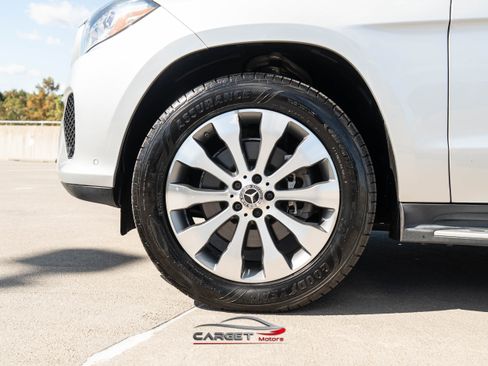 Used 2018 Mercedes-Benz GLS 450 4MATIC w/ Premium Package image 9