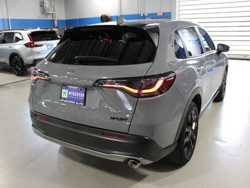 Used 2024 Honda HR-V Sport image 22