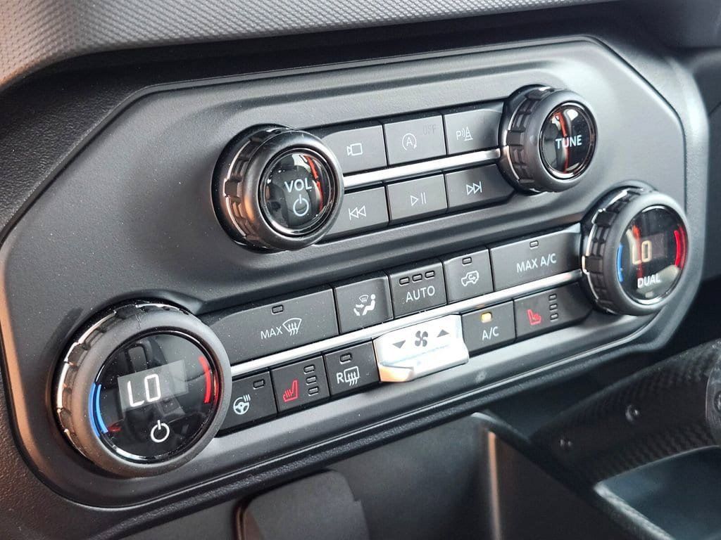 Used 2023 Ford Bronco Raptor AWD/4WD image 19