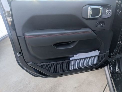 New 2026 Jeep Wrangler Unlimited Rubicon 392 image 9