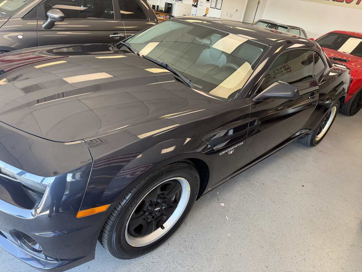 Used 2013 Chevrolet Camaro LS RWD image 2