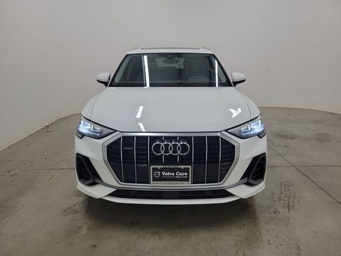 Used 2021 Audi Q3 2.0T Premium w/ Convenience Package image 2