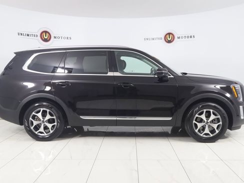 Used 2022 Kia Telluride EX w/ Towing Package image 2