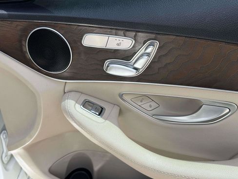 Used 2017 Mercedes-Benz C 300 Sedan image 54
