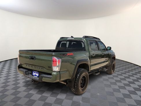 Used 2022 Toyota Tacoma TRD Off-Road w/ Technology Package AWD/4WD image 4