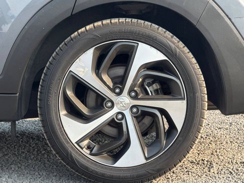 Used 2017 Hyundai Tucson Limited w/ Limited Ultimate Package 03 FWD image 46