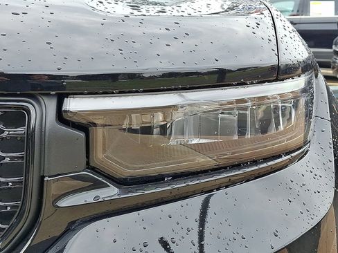 New 2025 Jeep Grand Cherokee Limited w/ Black Appearance Package image 4