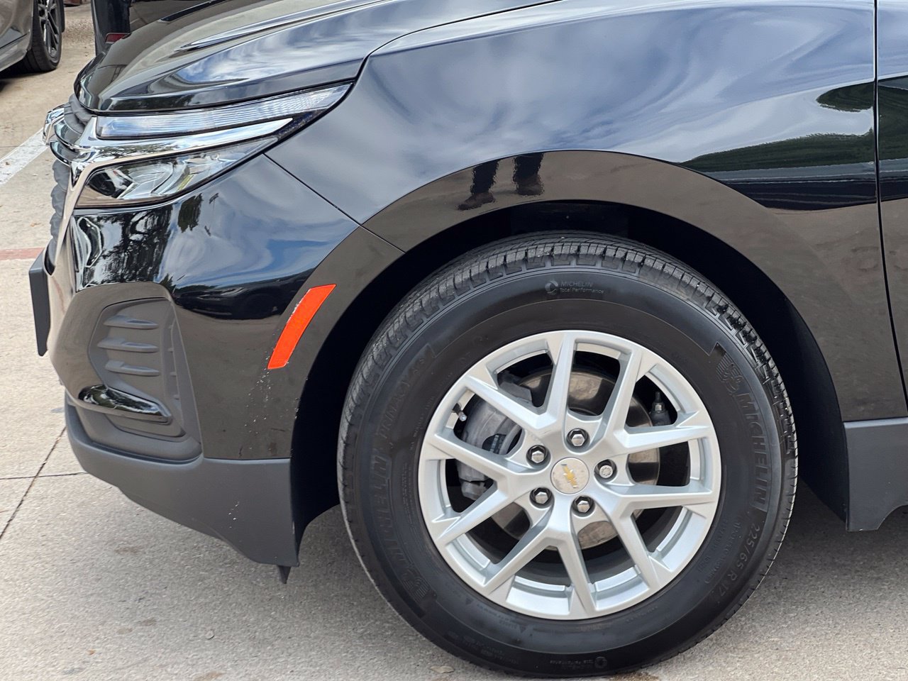 Used 2024 Chevrolet Equinox LS FWD image 26