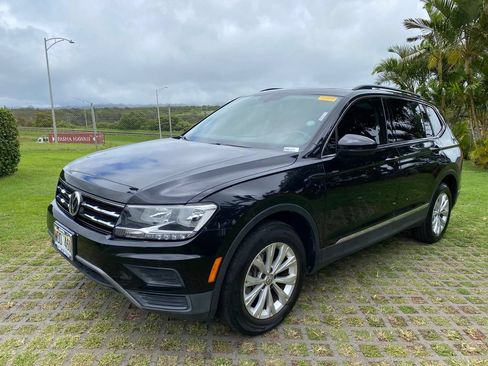 Used 2018 Volkswagen Tiguan SE w/ Panoramic Sunroof Package AWD/4WD image 21