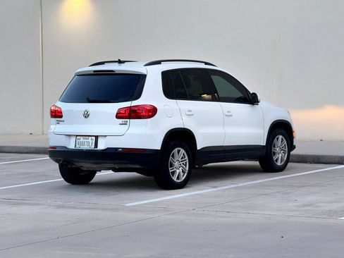 Used 2017 Volkswagen Tiguan Limited w/ Premium Package AWD/4WD image 7