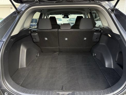 Used 2024 Toyota RAV4 LE image 29
