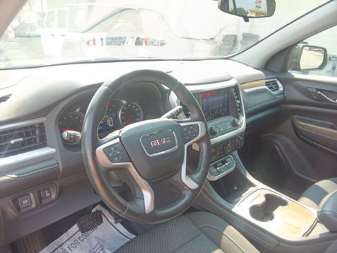 Used 2020 GMC Acadia SLE FWD image 21