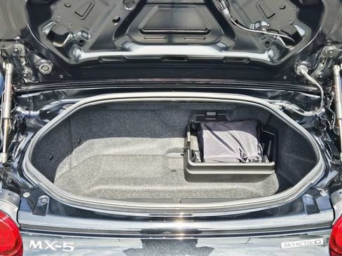 Certified 2023 MAZDA MX-5 Miata Grand Touring RWD image 8