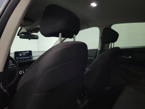 Used 2025 Honda Accord LX image 12