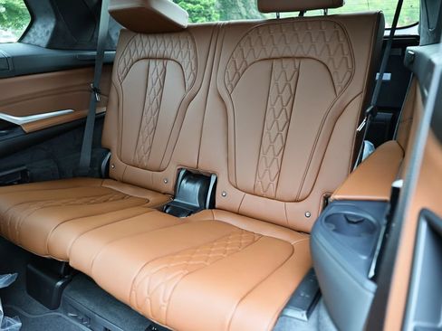 New 2027 BMW X7 xDrive40i w/ Executive Package AWD/4WD image 29