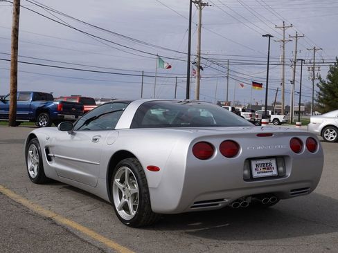 Used 2003 Chevrolet Corvette Coupe w/ Preferred Equipment Group image 5